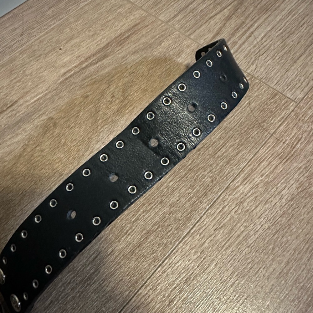 Gianni Versace Vintage Medusa Black Leather Belt with Silver Accents size 30 - Picture 7 of 13